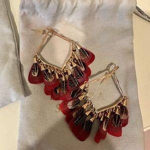 Kendra Scott Raven earrings NWOT